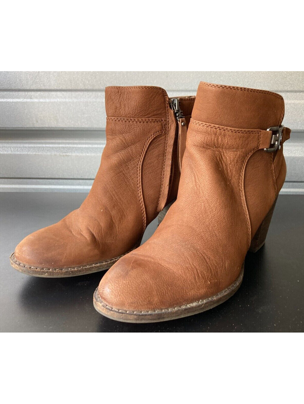 Womens Brown Sz 8M SAM EDELMAN Booties Boots Leather Zipper Closure